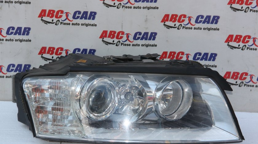 Far dreapta cu xenon Audi A8 D3 8E cod: 4E0941004F model 2005