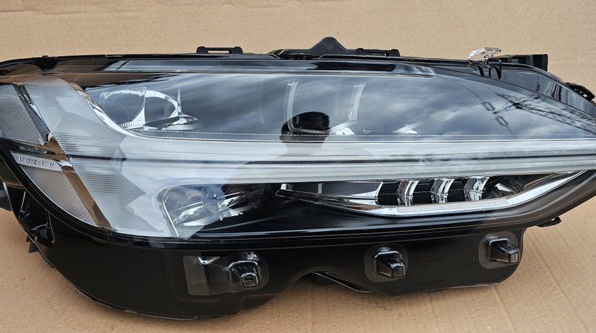 Far dreapta Full Led Volvo S90 / V90 2017 2018 2019 2020 2021