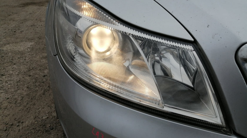 Far Dreapta Halogen cu Lupa Skoda Octavia 2 Facelift 2008 - 2013