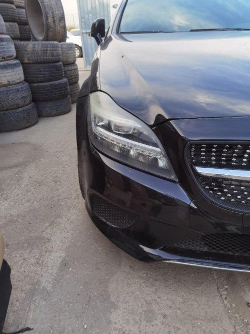 Far dreapta ILS Mercedes cls w218