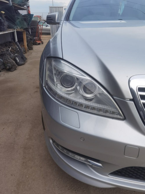 Far dreapta Mercedes s350 cdi w221 facelift