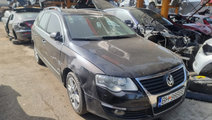 Far dreapta Volkswagen Passat B6 2006 break 2.0 td...