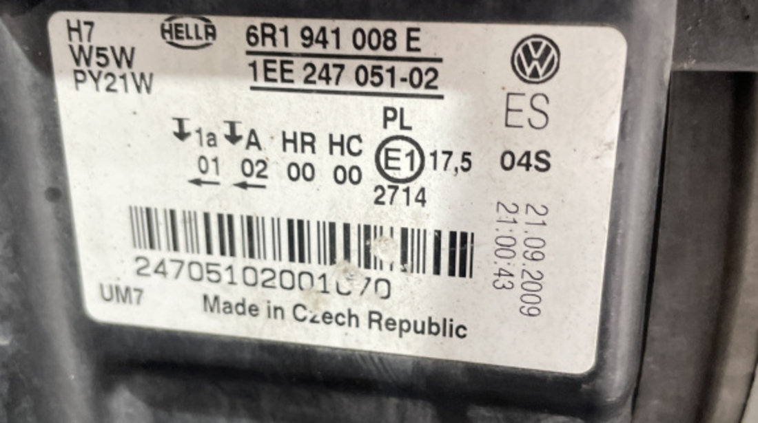 Far dreapta Volkswagen Polo 6R, 1.6 tdi , Manual sedan 2011 (6R1941008E)
