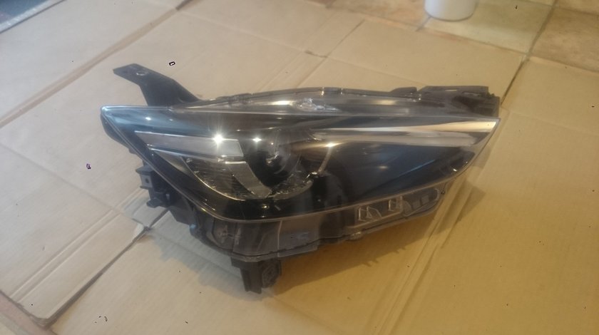 Far led dreapta Mazda CX-3 (2015-2018) cod D10E51030