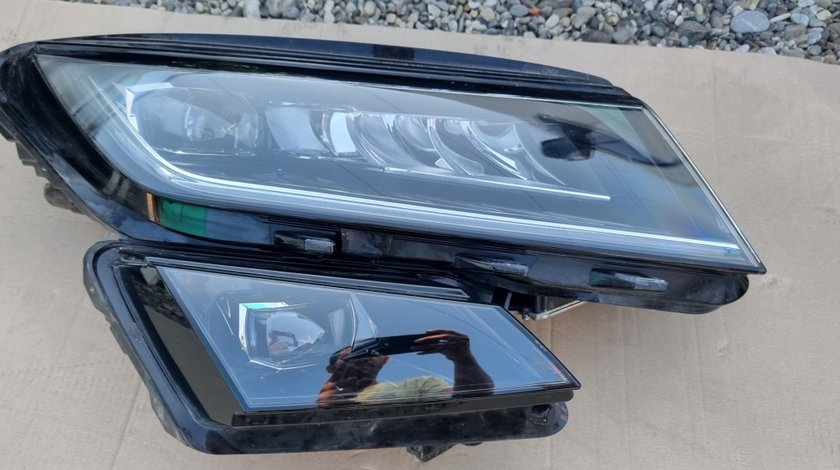 Far LED stanga dreapta Skoda Kodiaq 2017 2018 2019