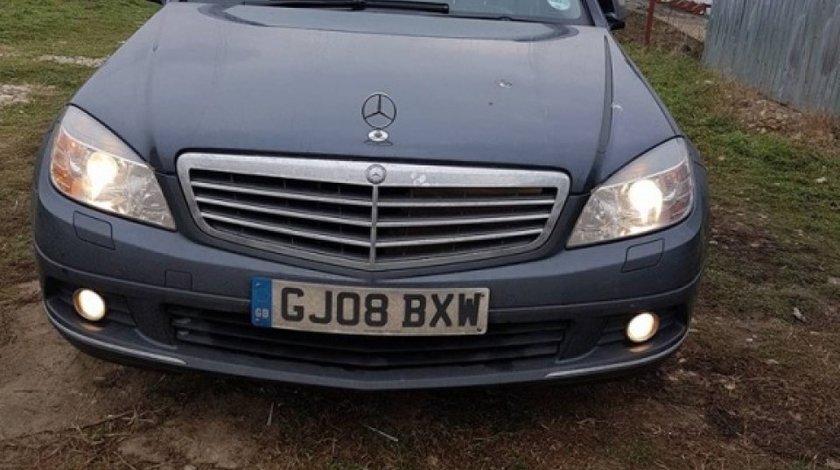 Far xenon mercedes w204 - oferte