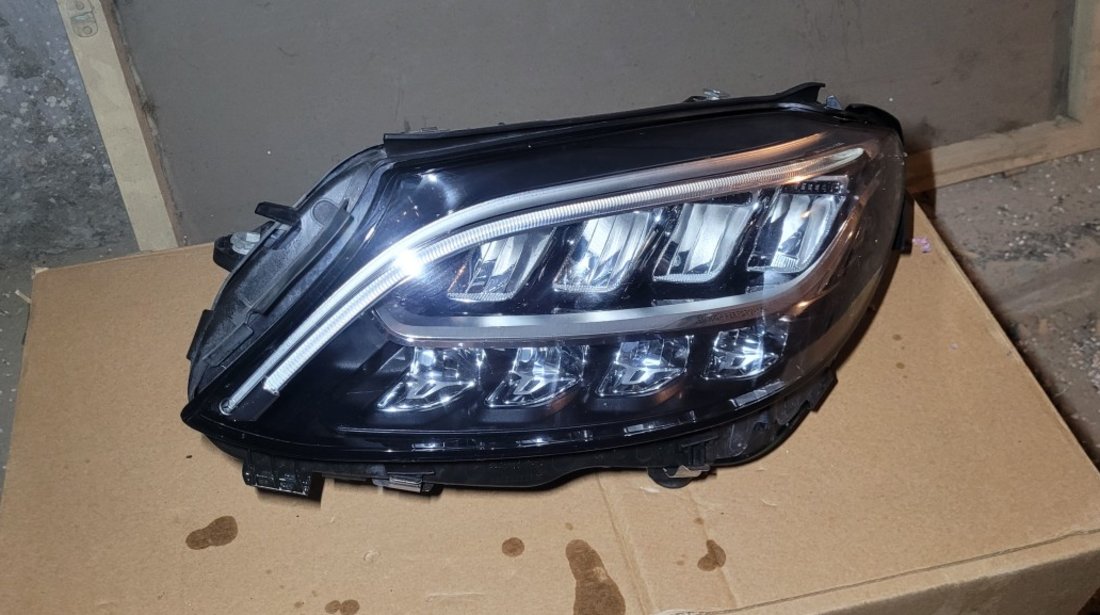 Far  stanga,dreapta full led Mercedes C W205 Face-Lift cod A2059068005