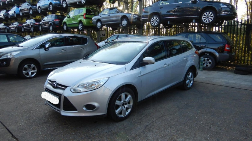 Far stanga Ford Focus 3 2011 Break 1.6 Duratorq CR TC