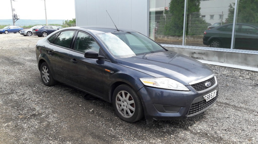 Far stanga Ford Mondeo 4 2008 limuzina 2.0