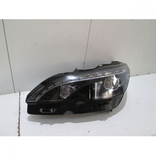 Far stanga FULL LED Peugeot 3008 / 5008 an 2017 2018 2019 2020