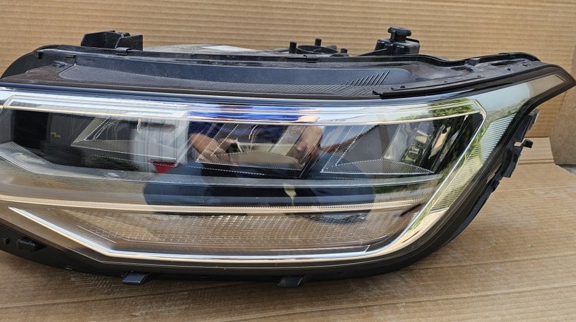 Far stanga FULL LED Vw Tiguan 2 Facelift 2020 2021 2022