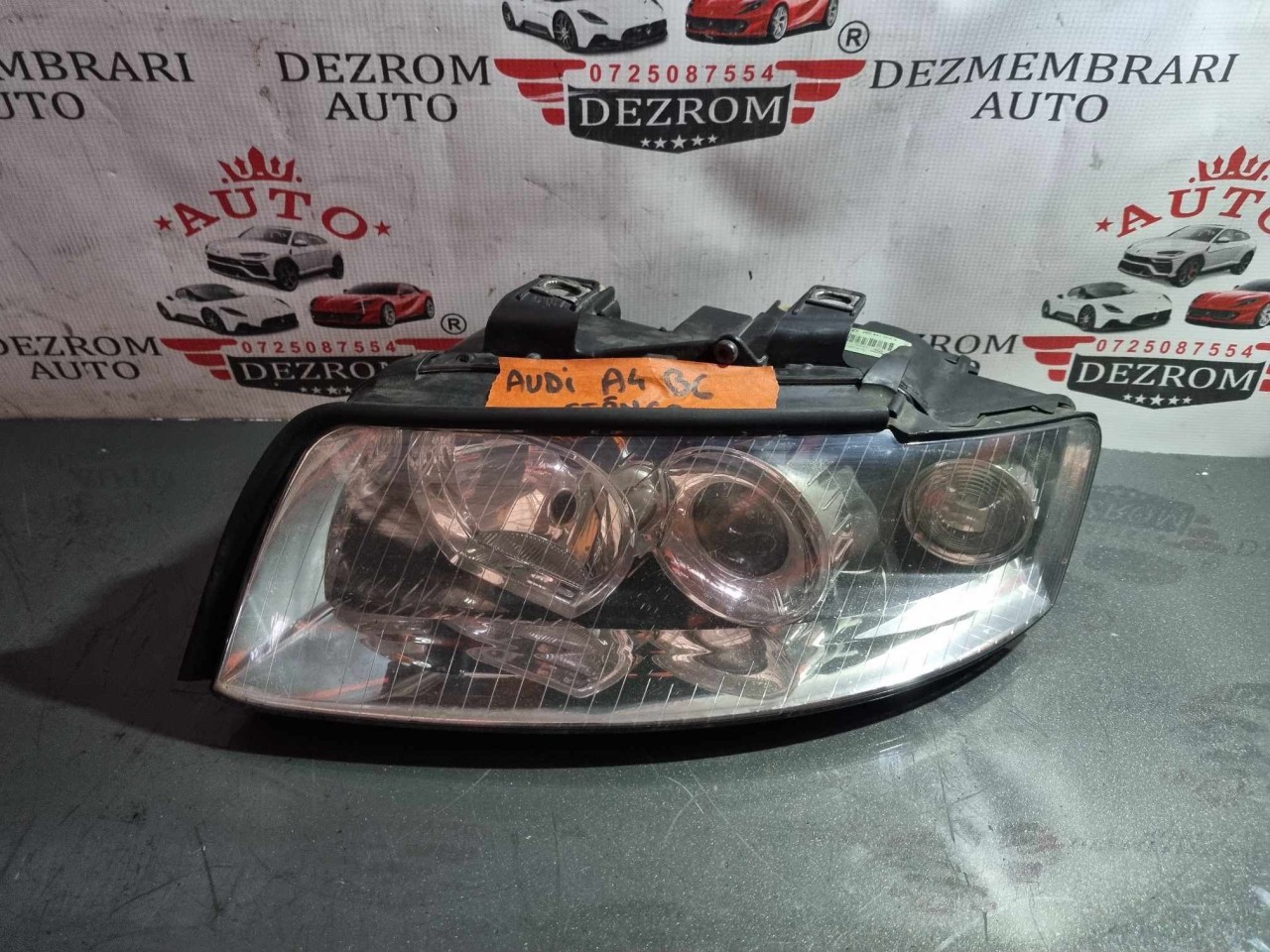 Far stanga halogen cu lupa 8E0941003G Audi A4 B6 Sedan