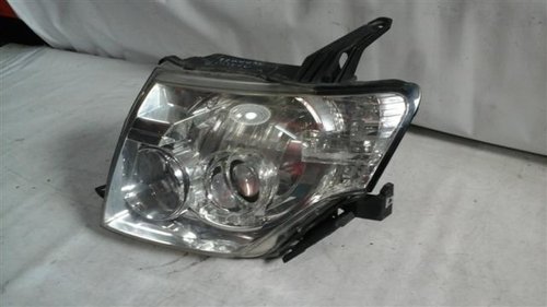 Far stanga HALOGEN LUPA Mitsubishi Pajero An 2008 2009 2010 2011 2012