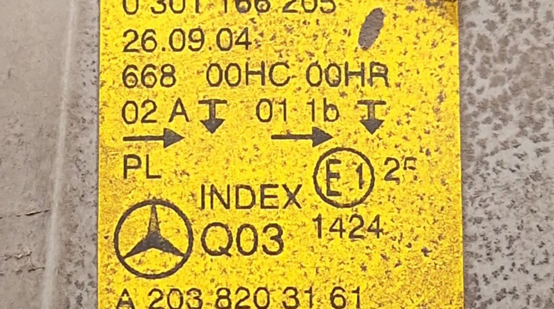 Far Stanga Mercedes-Benz C-CLASS (W203) 2000 - 2007 A2038203161, 2038203161, A2038260191, 2038260191, 1305235741, 1 305 235 741, 0307650006, 0 307 650 006, 0008009795, 000 800 97 95, 1305219079, 1 305 219 079, 03011166205, 0 301 166 205