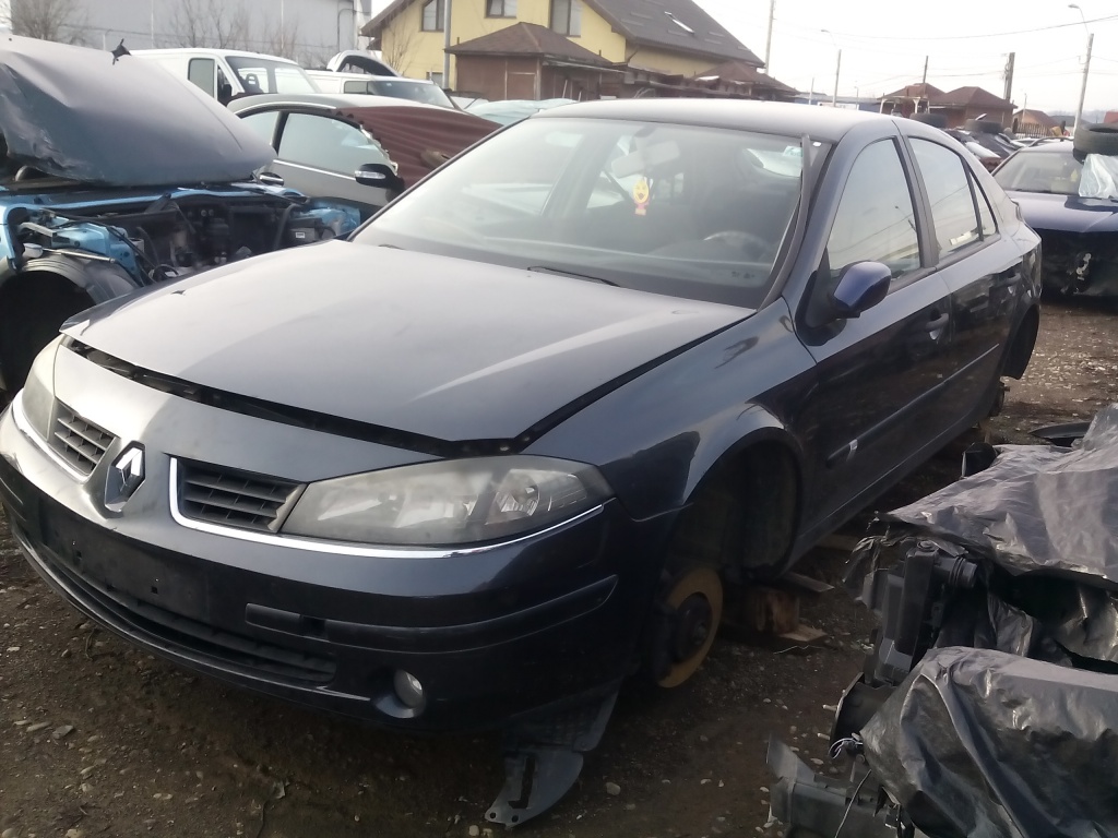 Far stanga Renault Laguna 2006 Hatchback 1.9 Dci