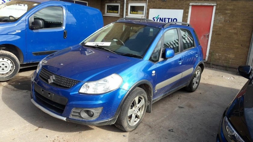 Far stanga Suzuki SX4 2010 hatchback 1.6