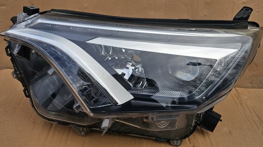 Far stanga Xenon LED Toyota Rav 4 2016 2017 2018