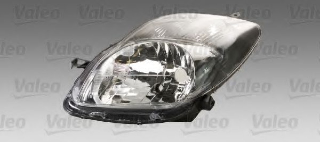 Far TOYOTA YARIS (P9) (2005 - 2013) VALEO 043937 piesa NOUA