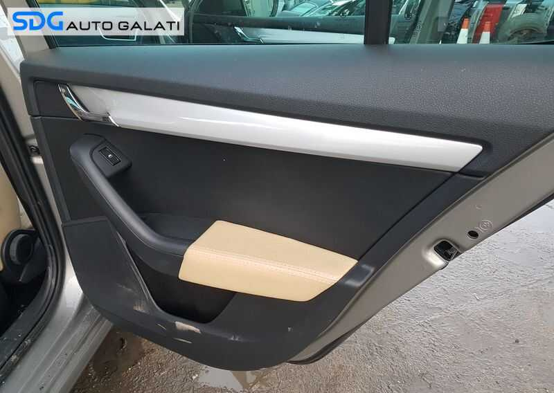 Fata Interior Usa Portiera Dreapta Spate Skoda Octavia 3 Berlina Sedan 2013 - 2017