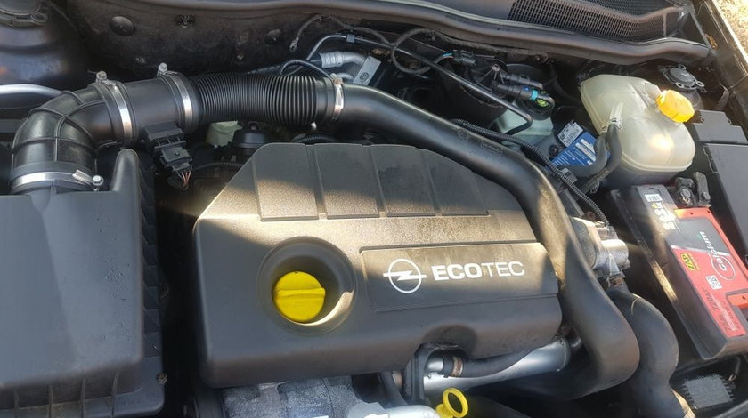 Furtun conducta aer apa radiator intercooler Opel Astra H 1.7 cdti