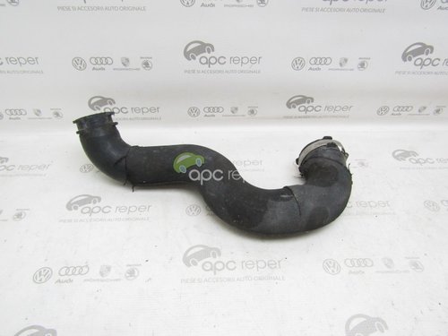 Furtun intercooler dreapta Audi A4 B8 (8K) / A5 8T - Cod: 8K0145738M