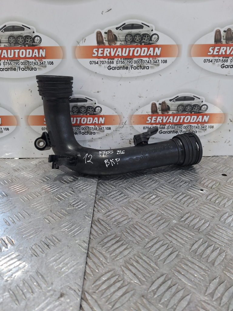 Furtun intercooler Volkswagen Passat B6 2.0 Motorina 2006, 1K0145770D