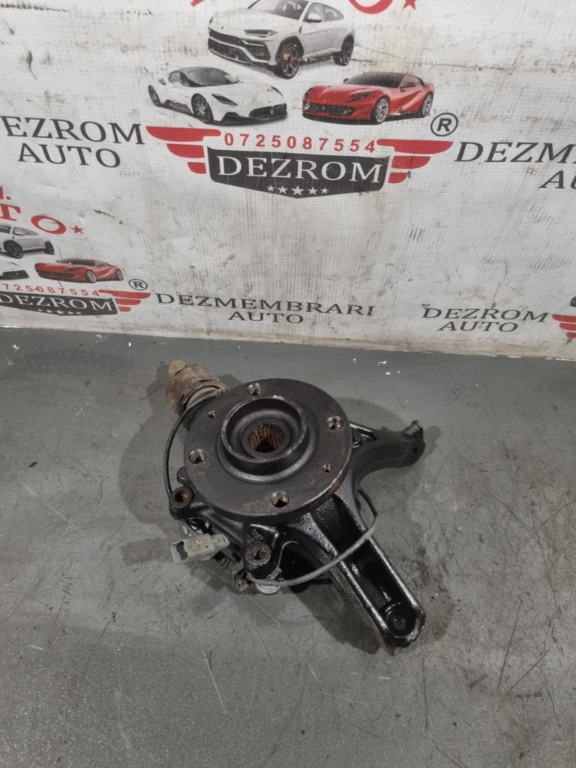 Fuzeta dreapta fata 364796 Citroen C4 I Picasso 1.6 VTi 120 cai 5FW (EP6)