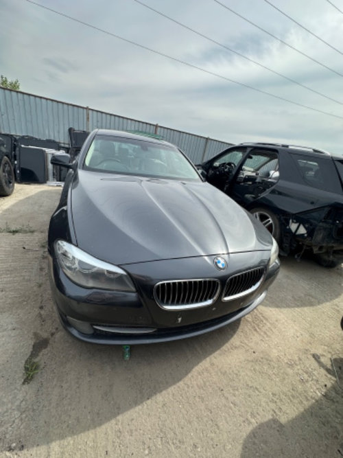 Galerie admisie BMW seria 5 ,f10 motor 2.0 d in stare foarte buna