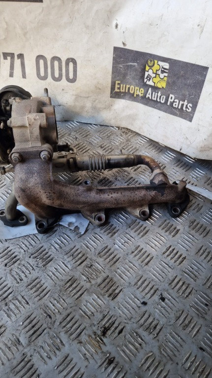 Galerie evacuare Toyota Rav 4 an fabricatie 2003 2.0 D-4D