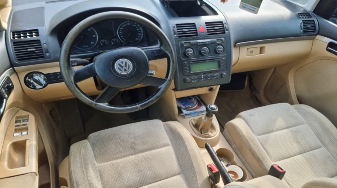 Galerie evacuare Volkswagen Touran 2004 Monovolum 2.0 tdi AZV