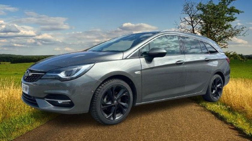 Geam fumuriu 31% usa spate crom Opel Astra K Sport tourer break