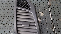 Grila aer bord dreapta bmw seria 1 e81 e87 7059188...