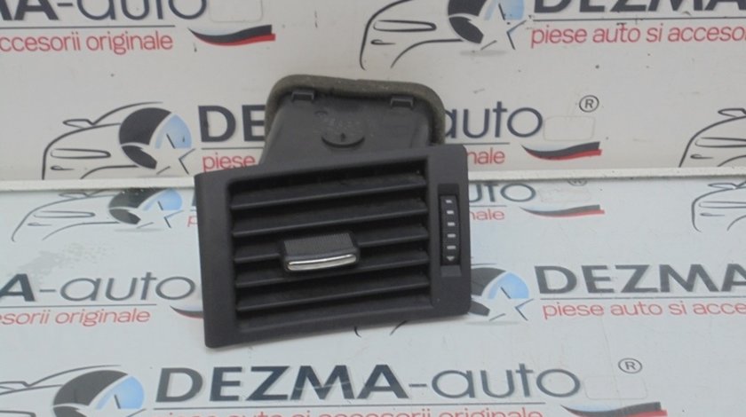 Grila aer bord stanga, cod 8E0820901F, Audi A4 Avant (8ED, B7) (id:276747)