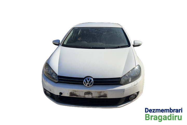 Grila aerisire portbagaj stanga Volkswagen VW Golf 6 [2008 - 2015] Hatchback 5-usi 2.0 TDI MT (110 hp) Cod motor CBDC Cod culoare LB9A