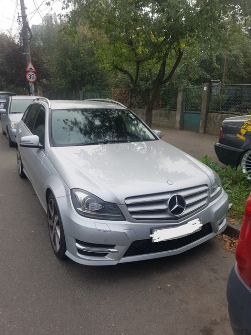 Grila Avantgarde Mercedes C Classe facelift w204 s204