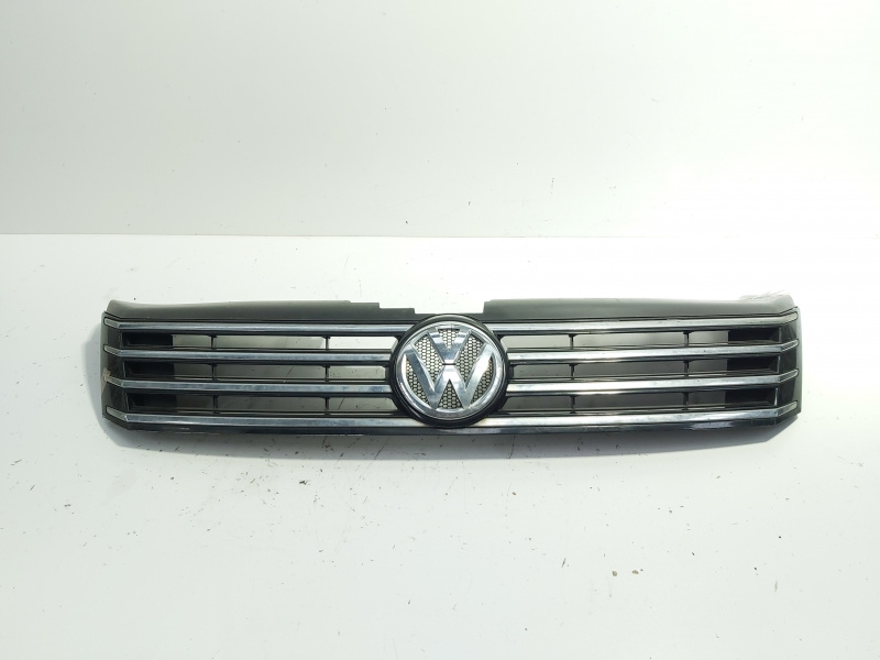 Grila bara fata centrala cu sigla, VW Passat (362) (id:605553)