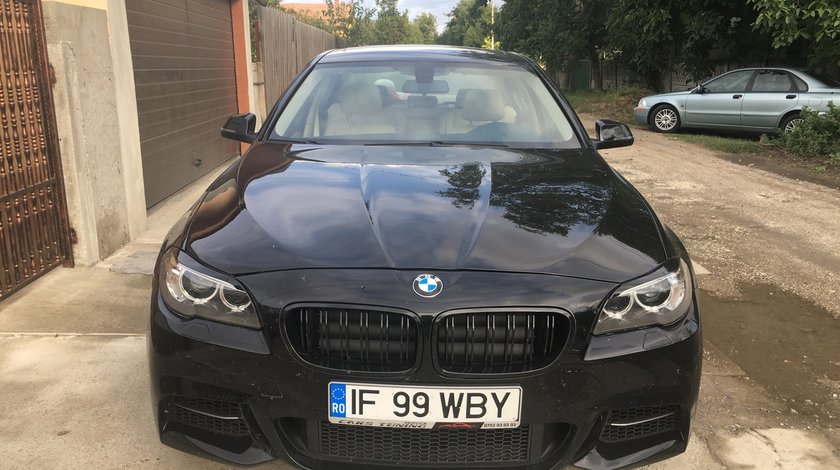 GRILA BMW SERIA 5 F10 si F11 TOURING NEW M5 M LOOK NEGRU LUCIOS