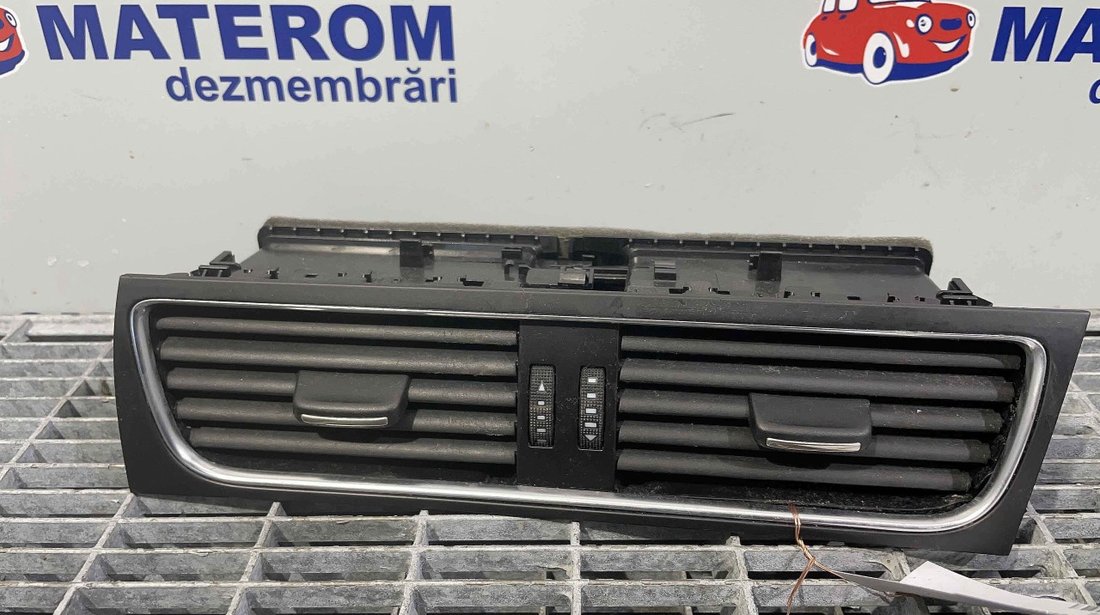 GRILA BORD AUDI A4 A4 - (2007 2011)