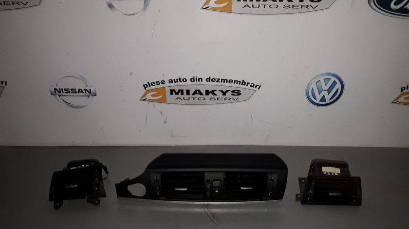 Grila bord BMW X3 F25