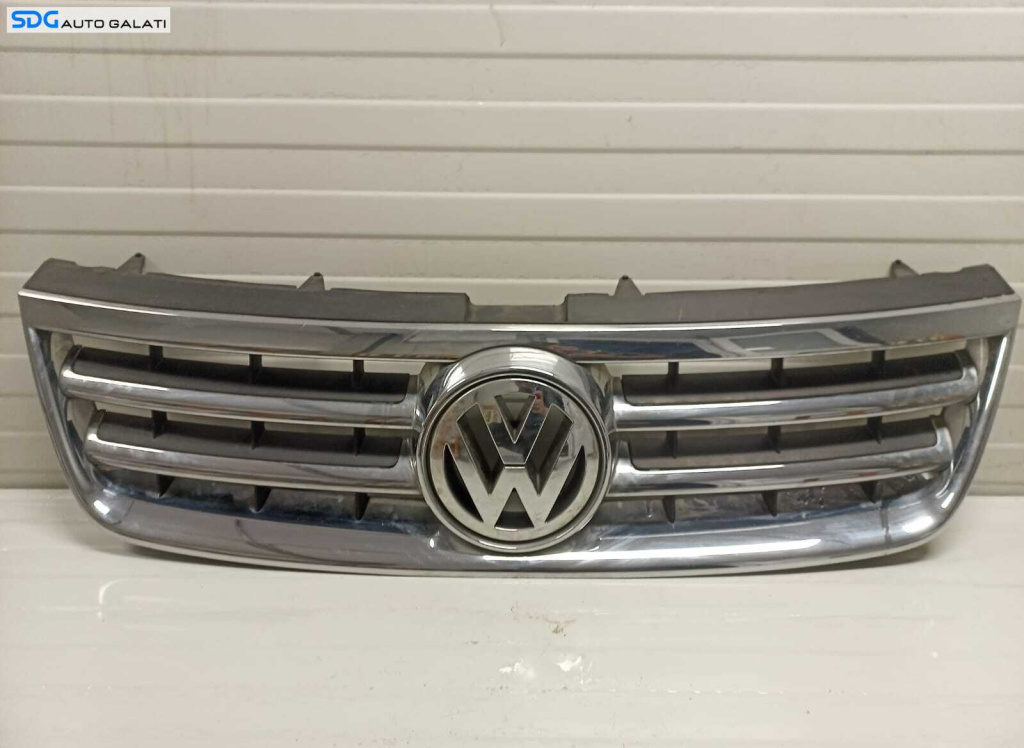 Grila Centrala cu Emblema Sigla de pe Bara Spoiler Fata Volkswagen Touareg 7L 2003 - 2007 Cod 7L6853651A 7L6853601A [Z0307]