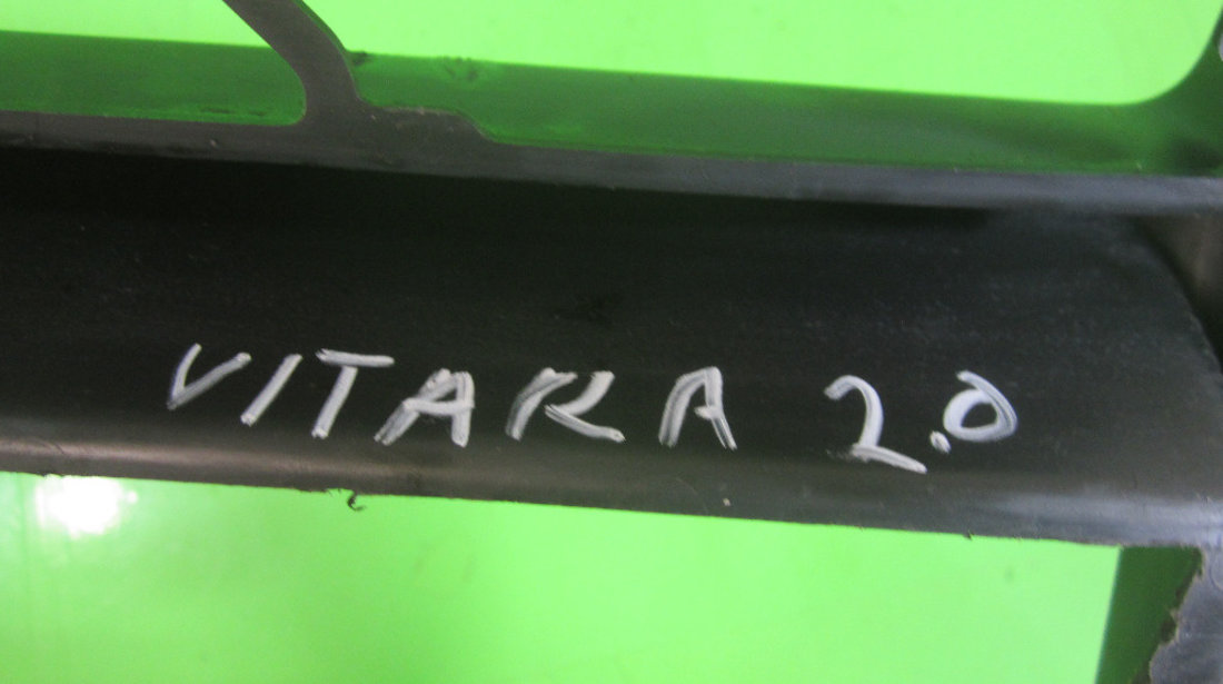 GRILA / CONSOLA CENTRALA BORD SUZUKI VITARA 4x4 FAB. 1988 – 2002 ⭐⭐⭐⭐⭐