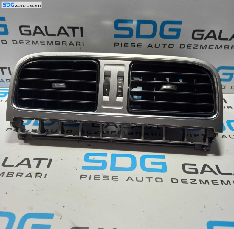 Grila Gura Aer Aerisire Ventilatie Bord Centrala Volkswagen Polo 6R 2009 - 2018 Cod 6C0819728A 6RF819728 [2275]