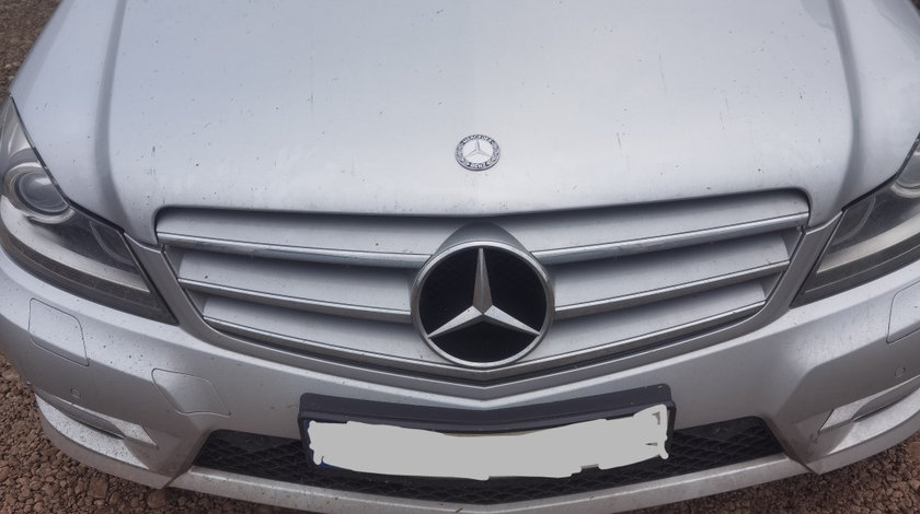 Grila Mercedes c220 cdi w204 facelift