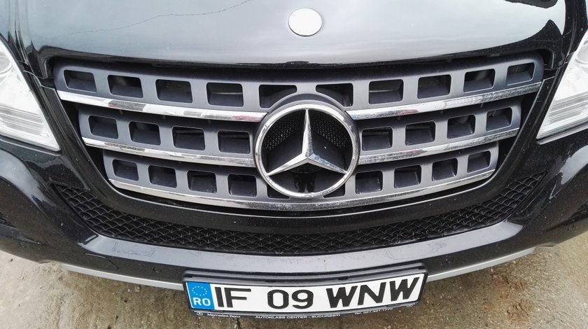 Grila Mercedes ML 320 cdi W164 facelift 2009