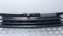 Grila radiator 1J1653J0E Volkswagen VW Golf 4 [199...