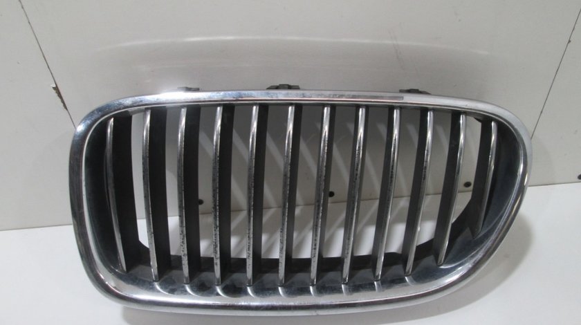 Grila radiator BMW Seria 5 F10 / F11 an 2009 2010 2011 2012 2013 cod 51137200727