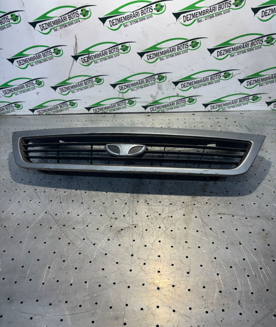 Grila radiator Daewoo Cielo [1994 - 2002] Sedan 4-usi 1.5 i MT (75 hp)