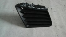 Grila radiator dreapta Seat Ibiza / Cordoba An 200...