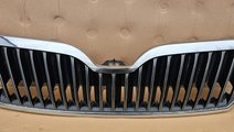 Grila radiator Skoda Superb 2 Facelift 2013 2014 2...