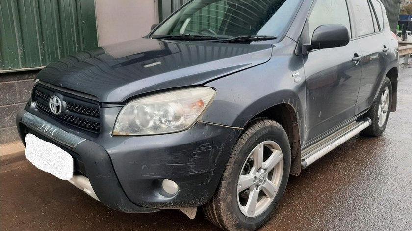 Grila radiator Toyota RAV 4 2007 SUV 2.2 TDI